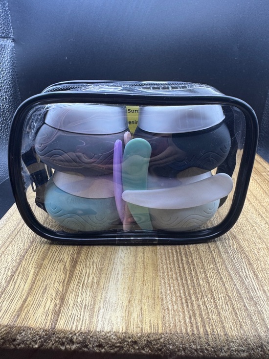 Other - 🌻 Clear Travel Cosmetic Case with Travel Tolitery Silicone Containers